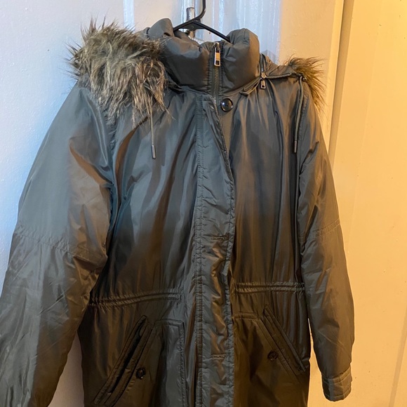 Jacket - Picture 3 of 4